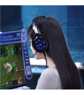 Headset Gaming com Microfone Ajustável e Efeitos LED – Branco e Preto – Goeik
